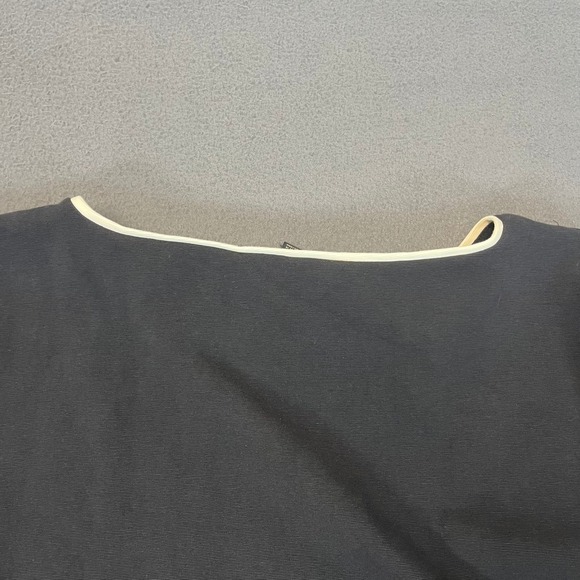 Talbots Petite Medium Black Boat Neck Top Ivory Trim Pearl Button Cuff Shirt NWI - Picture 8 of 9